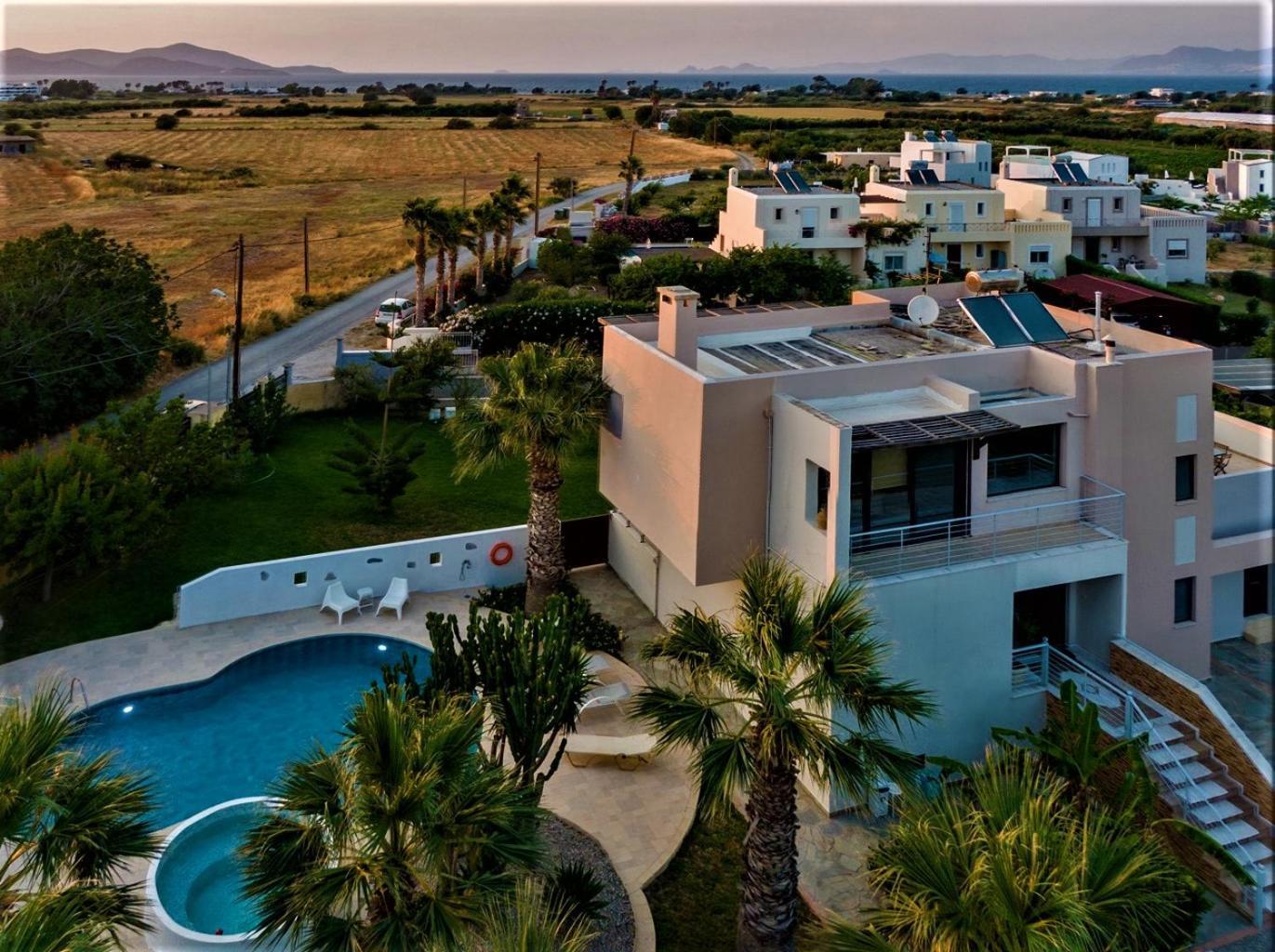 Xenos Villa 2 With A Private Pool,Near The Sea Tigaki Eksteriør bilde